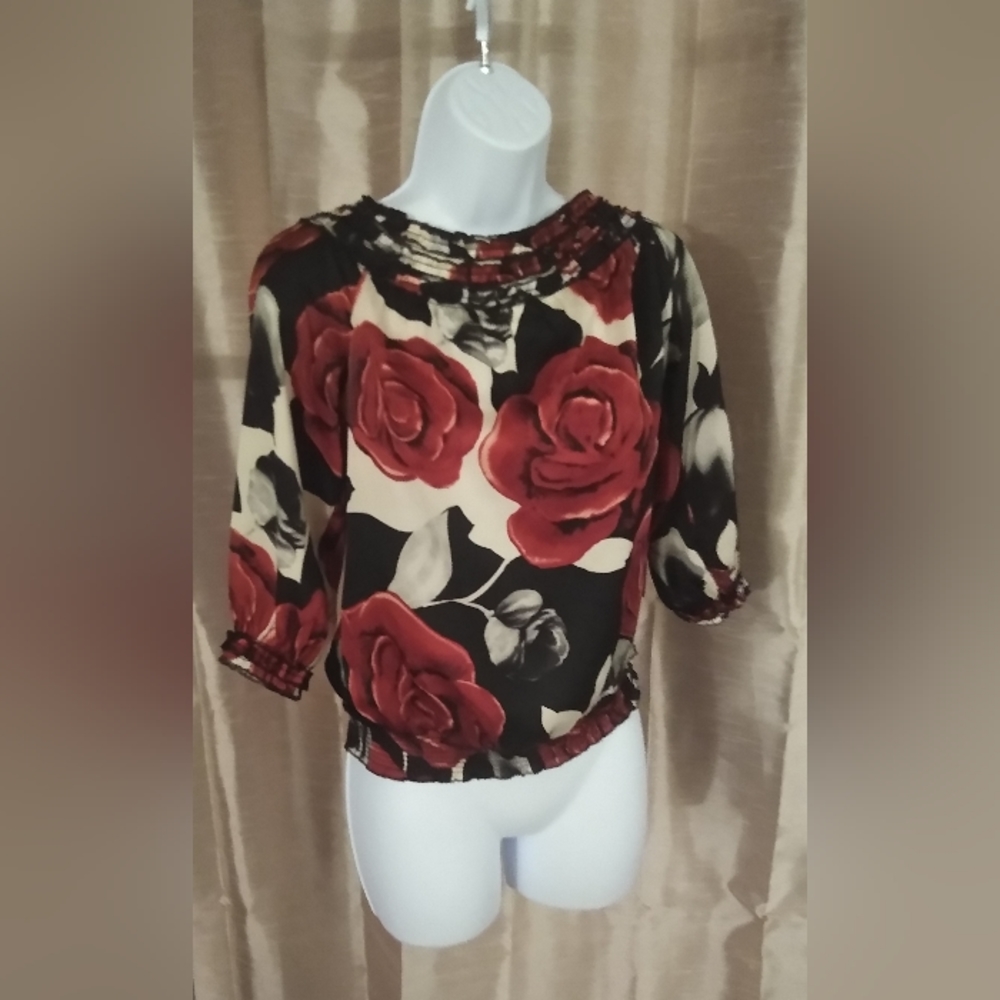 White House Black Market Women's Blouse